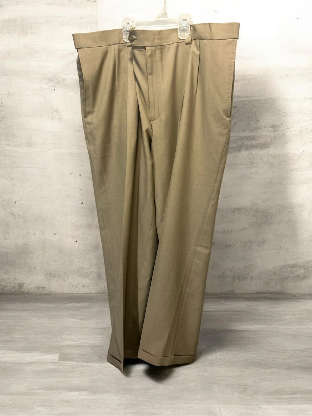 Haggar Smart Wash Repreve Mens Dress Pants Taupe Khaki 42x30 Classic Fit